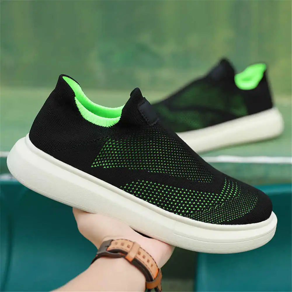 Platform Kousen Bruine Schoene - Information Technology Officer recensie en prijs